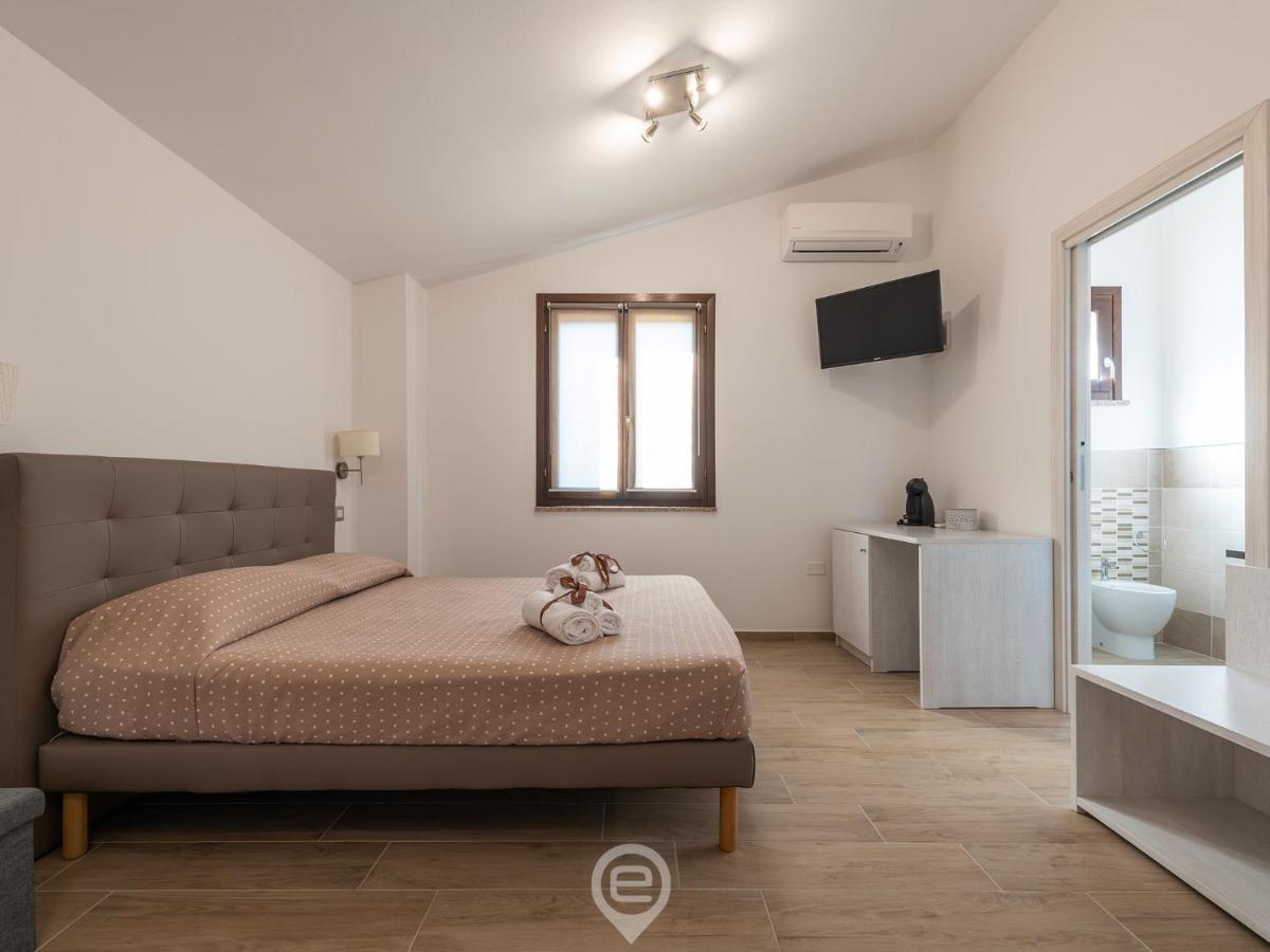 Villa Monica - Suites イグレージアス エクステリア 写真